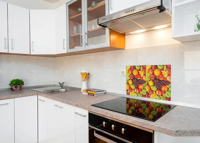 Ana-marija Apartman *