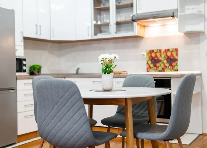 Ana-marija Lägenhet